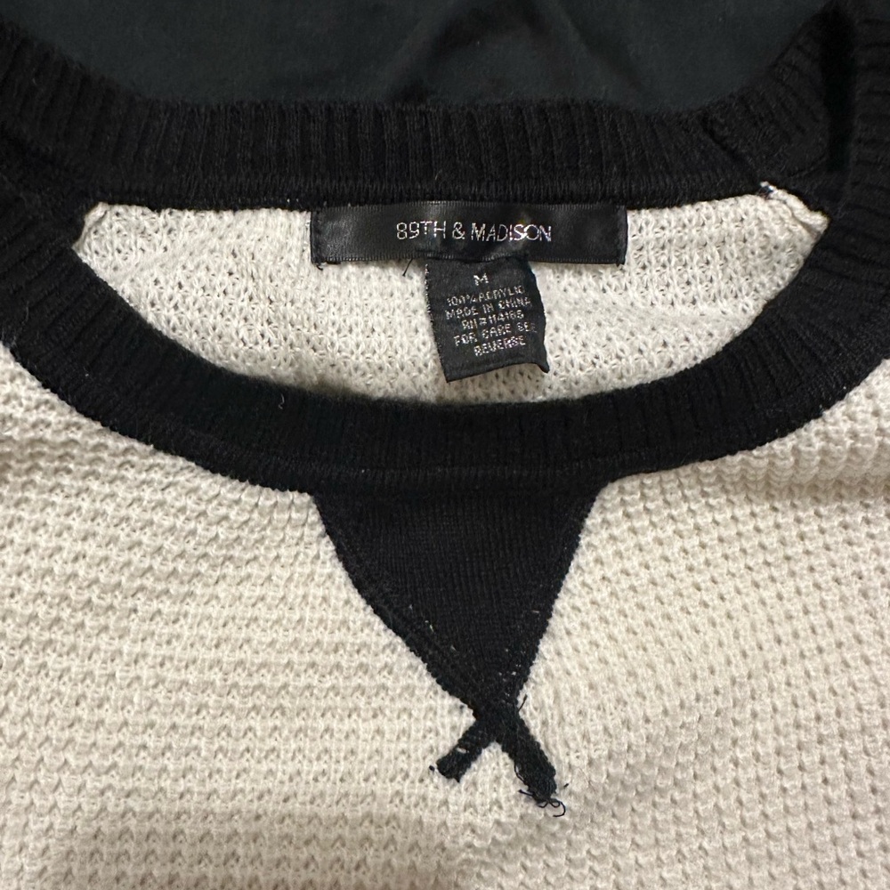 89th & Madison Black and White Men's Sweater